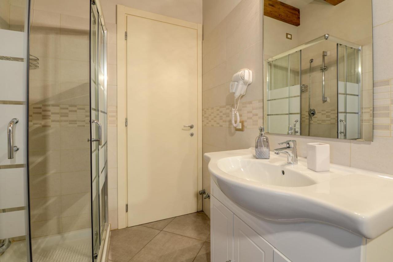 Il Nido Dei Gufi Bed And Breakfast Toscolano Maderno Eksteriør bilde
