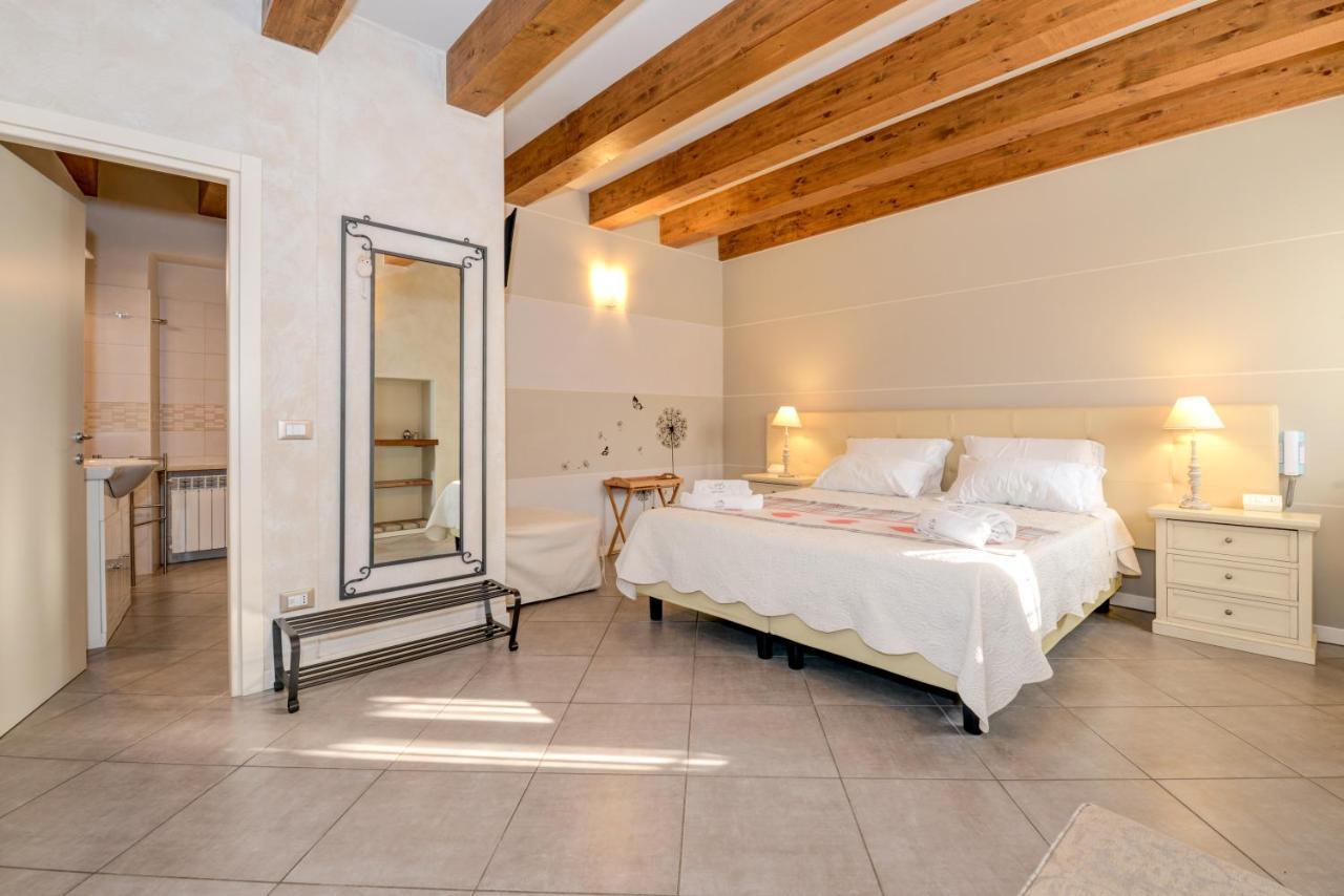 Il Nido Dei Gufi Bed And Breakfast Toscolano Maderno Eksteriør bilde