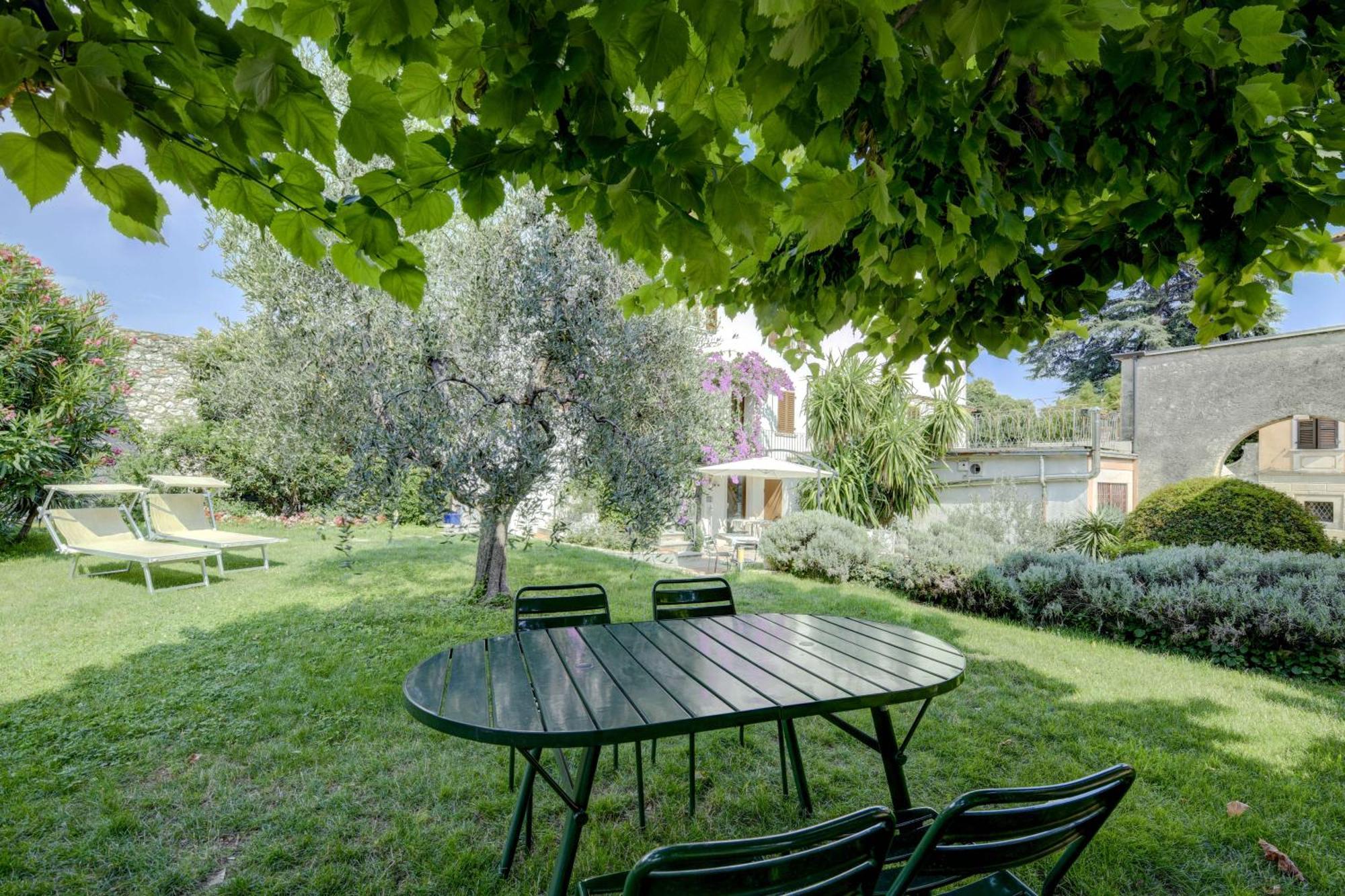 Il Nido Dei Gufi Bed And Breakfast Toscolano Maderno Eksteriør bilde