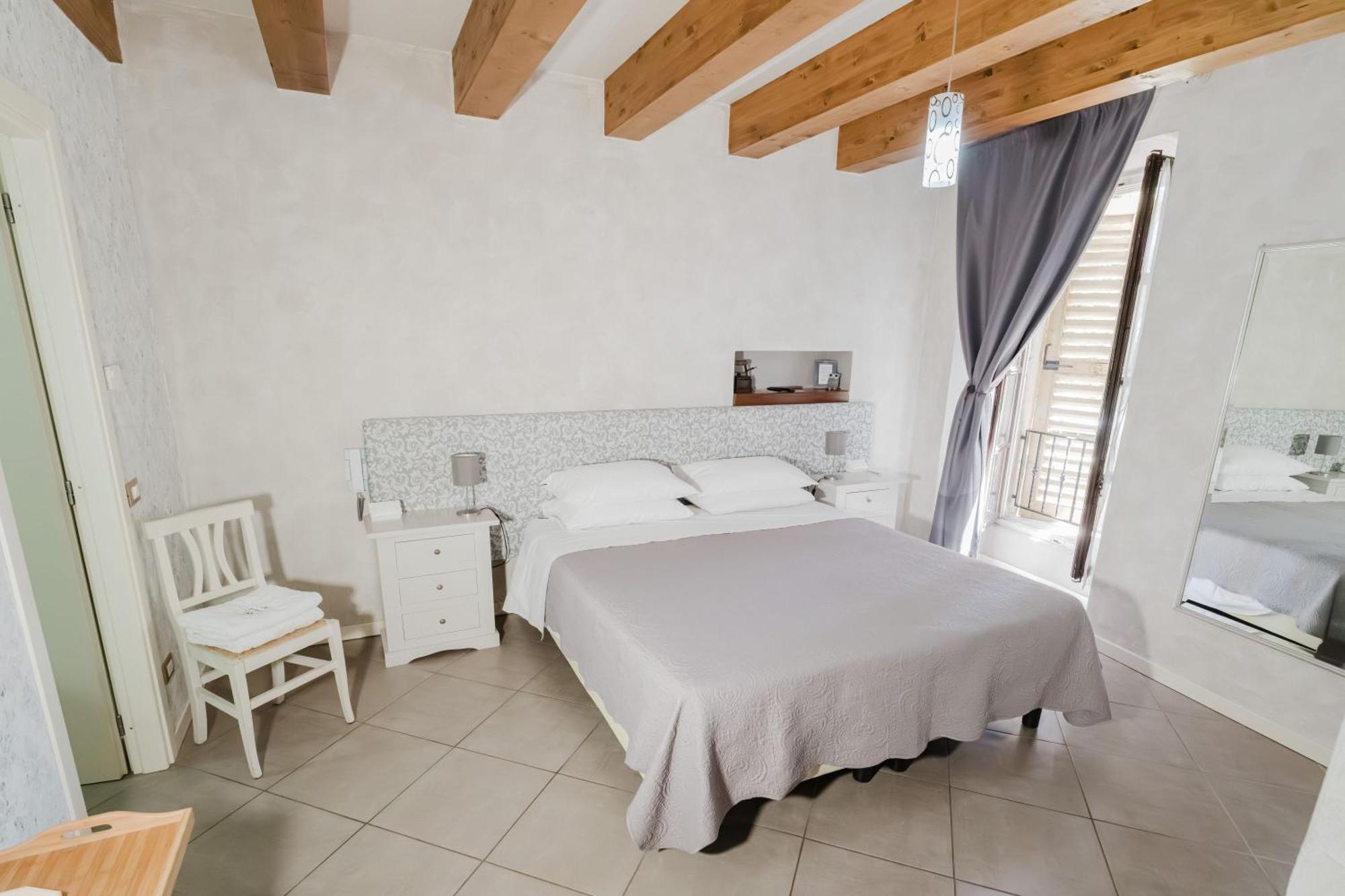 Il Nido Dei Gufi Bed And Breakfast Toscolano Maderno Eksteriør bilde
